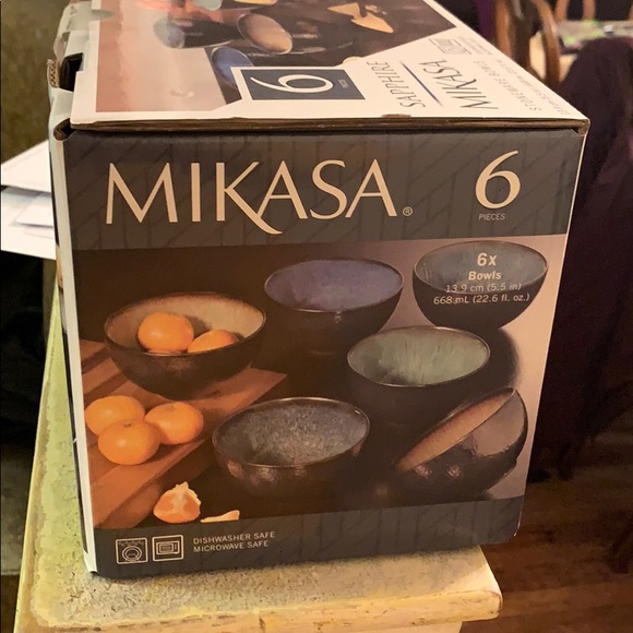 Mikasa bowls. Great for a party. For party snacks - Picture 2 of 4
